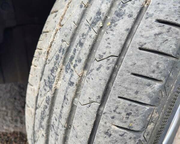 Серый Киа Рио, объемом двигателя 1.59 л и пробегом 271 тыс. км за 6800 $, фото 22 на Automoto.ua