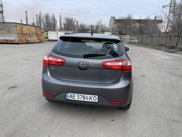 Сірий Кіа Ріо, об'ємом двигуна 1.6 л та пробігом 156 тис. км за 8800 $, фото 14 на Automoto.ua