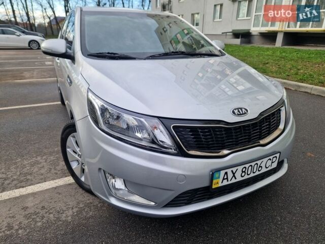 Серый Киа Рио, объемом двигателя 1.6 л и пробегом 98 тыс. км за 9400 $, фото 9 на Automoto.ua