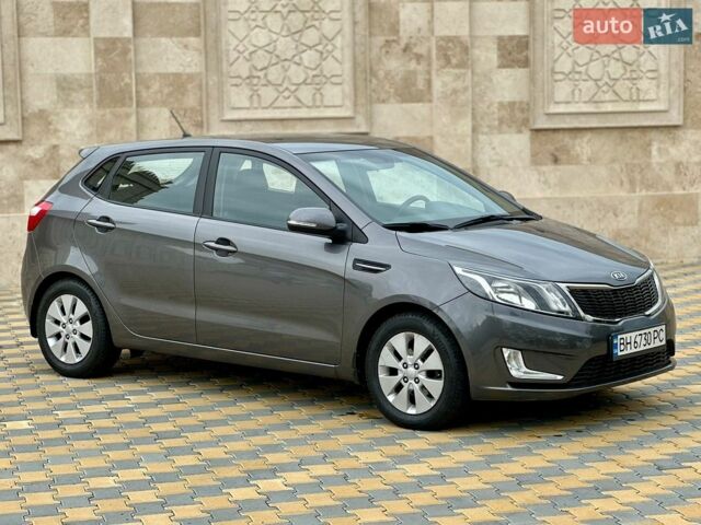 Сірий Кіа Ріо, об'ємом двигуна 1.59 л та пробігом 53 тис. км за 9700 $, фото 9 на Automoto.ua