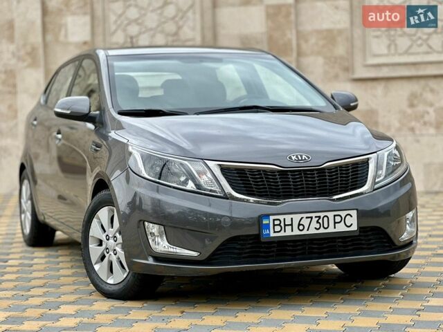 Сірий Кіа Ріо, об'ємом двигуна 1.59 л та пробігом 53 тис. км за 9700 $, фото 1 на Automoto.ua