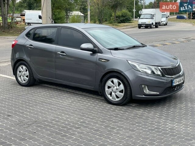 Сірий Кіа Ріо, об'ємом двигуна 1.4 л та пробігом 177 тис. км за 6770 $, фото 3 на Automoto.ua
