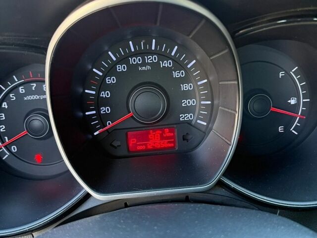 Серый Киа Рио, объемом двигателя 1.6 л и пробегом 125 тыс. км за 7700 $, фото 30 на Automoto.ua