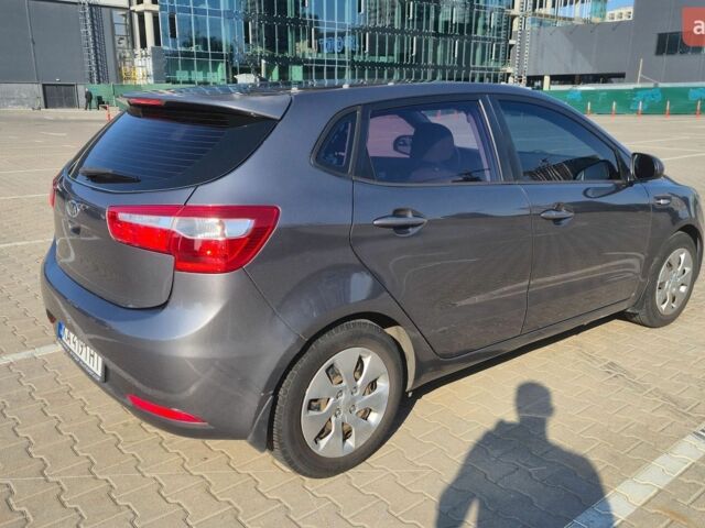 Серый Киа Рио, объемом двигателя 1.4 л и пробегом 186 тыс. км за 6700 $, фото 4 на Automoto.ua
