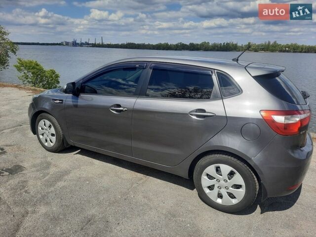 Серый Киа Рио, объемом двигателя 1.4 л и пробегом 198 тыс. км за 6700 $, фото 17 на Automoto.ua
