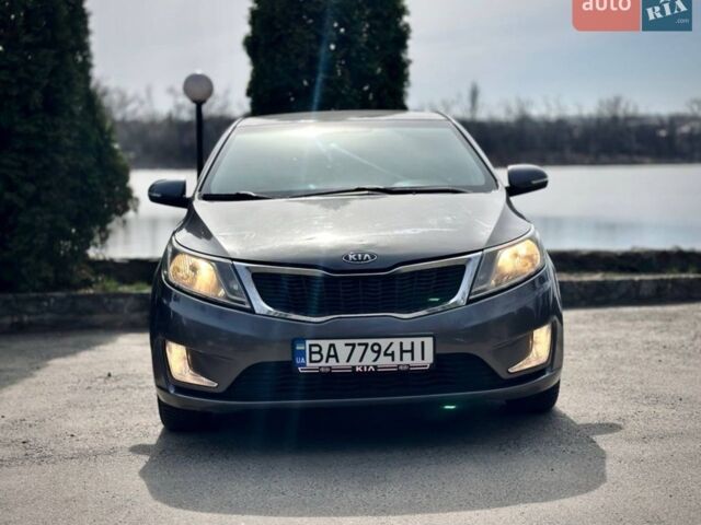 Сірий Кіа Ріо, об'ємом двигуна 1.6 л та пробігом 150 тис. км за 7900 $, фото 8 на Automoto.ua