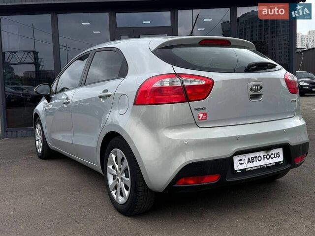 Сірий Кіа Ріо, об'ємом двигуна 1.12 л та пробігом 224 тис. км за 5790 $, фото 5 на Automoto.ua