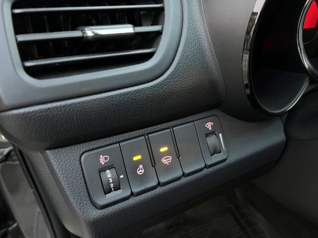 Кіа Ріо 2012 у Одесі на Automoto.ua Сірий Кіа Ріо, об'ємом двигуна 1.6 л та пробігом 103 тис. км за 6650 $, фото 16 на Automoto.ua