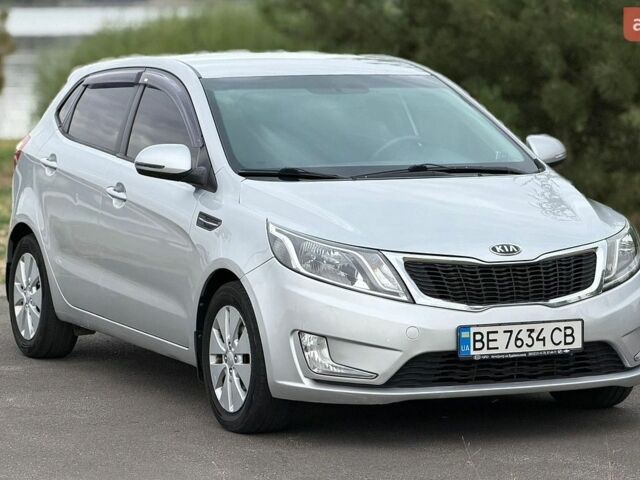 Сірий Кіа Ріо, об'ємом двигуна 1.59 л та пробігом 189 тис. км за 7300 $, фото 2 на Automoto.ua