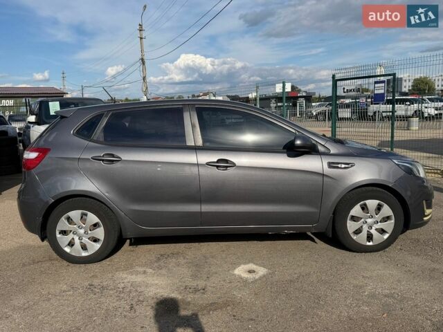 Серый Киа Рио, объемом двигателя 1.4 л и пробегом 186 тыс. км за 6790 $, фото 3 на Automoto.ua