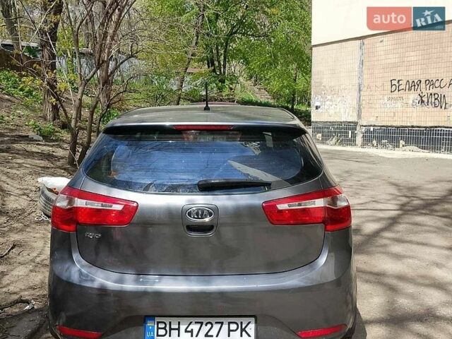 Серый Киа Рио, объемом двигателя 1.4 л и пробегом 100 тыс. км за 7250 $, фото 2 на Automoto.ua