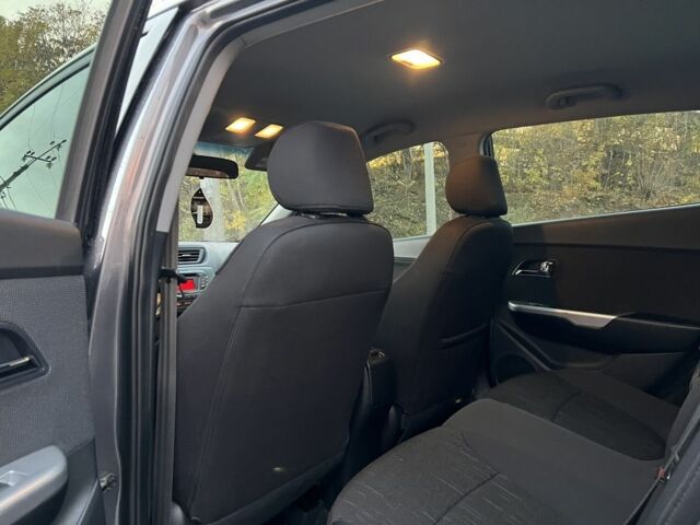 Кіа Ріо 2012 у Одесі на Automoto.ua Сірий Кіа Ріо, об'ємом двигуна 1.6 л та пробігом 103 тис. км за 6650 $, фото 11 на Automoto.ua