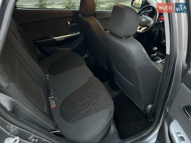 Кіа Ріо 2012 у Одесі на Automoto.ua Сірий Кіа Ріо, об'ємом двигуна 1.6 л та пробігом 103 тис. км за 6650 $, фото 12 на Automoto.ua