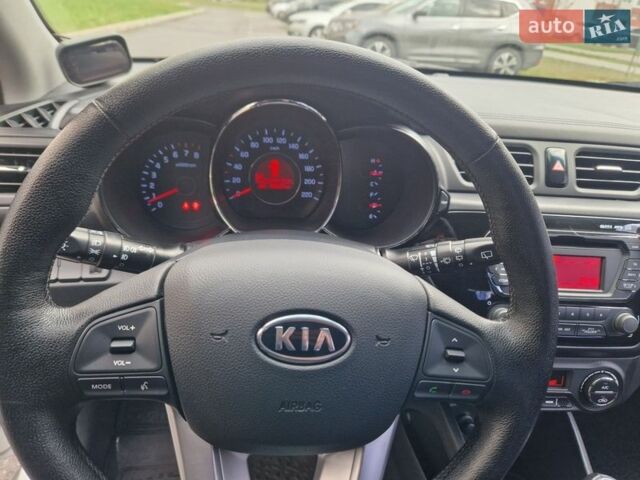Серый Киа Рио, объемом двигателя 1.6 л и пробегом 98 тыс. км за 9400 $, фото 48 на Automoto.ua