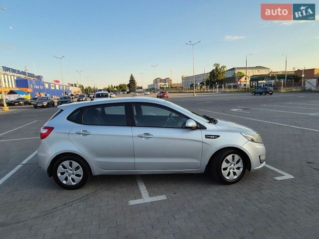 Серый Киа Рио, объемом двигателя 1.4 л и пробегом 162 тыс. км за 6650 $, фото 4 на Automoto.ua