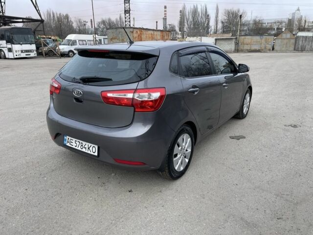 Сірий Кіа Ріо, об'ємом двигуна 1.6 л та пробігом 156 тис. км за 8800 $, фото 13 на Automoto.ua