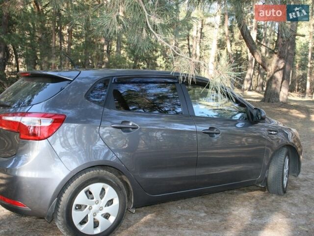 Сірий Кіа Ріо, об'ємом двигуна 1.4 л та пробігом 116 тис. км за 6500 $, фото 1 на Automoto.ua