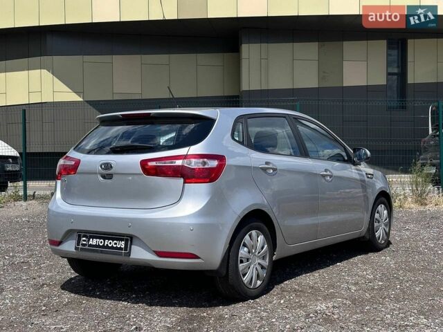 Серый Киа Рио, объемом двигателя 1.4 л и пробегом 62 тыс. км за 7990 $, фото 7 на Automoto.ua