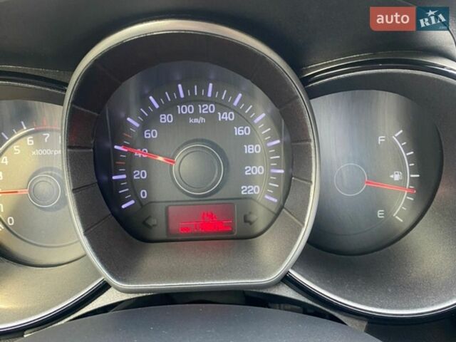 Сірий Кіа Ріо, об'ємом двигуна 1.4 л та пробігом 119 тис. км за 7450 $, фото 12 на Automoto.ua