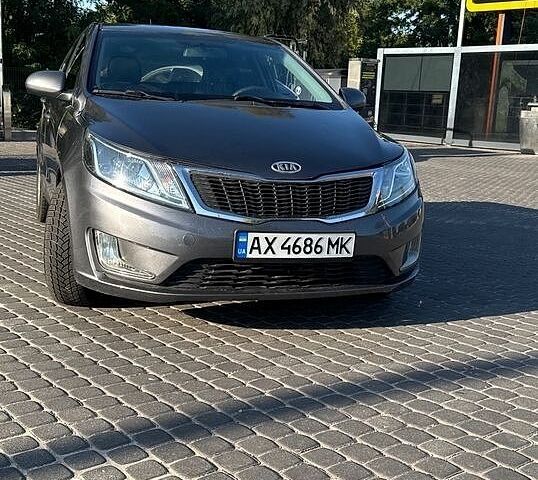 Сірий Кіа Ріо, об'ємом двигуна 1.4 л та пробігом 177 тис. км за 6700 $, фото 5 на Automoto.ua