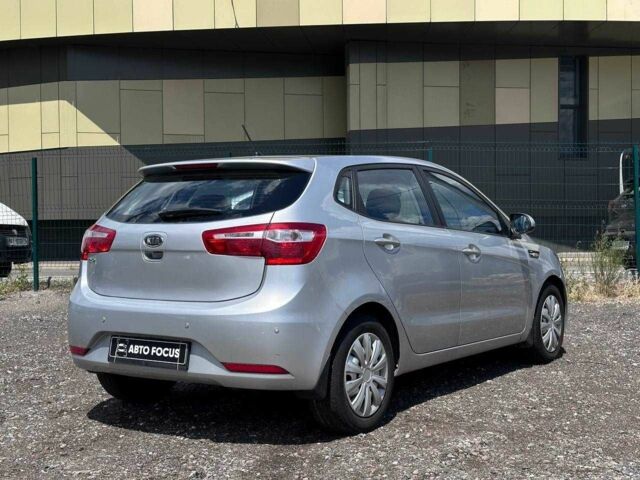 Серый Киа Рио, объемом двигателя 1.4 л и пробегом 62 тыс. км за 7990 $, фото 7 на Automoto.ua
