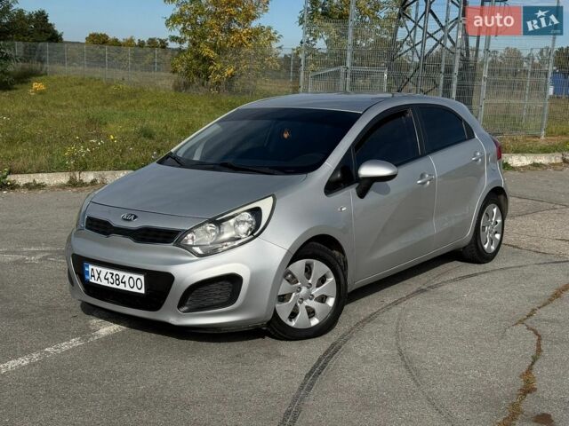Сірий Кіа Ріо, об'ємом двигуна 1.4 л та пробігом 149 тис. км за 6250 $, фото 1 на Automoto.ua