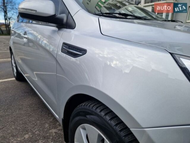 Серый Киа Рио, объемом двигателя 1.6 л и пробегом 98 тыс. км за 9400 $, фото 26 на Automoto.ua