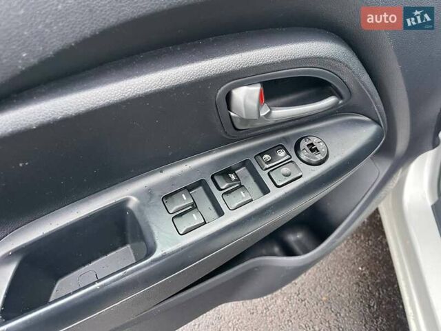 Сірий Кіа Ріо, об'ємом двигуна 1.59 л та пробігом 138 тис. км за 8190 $, фото 15 на Automoto.ua