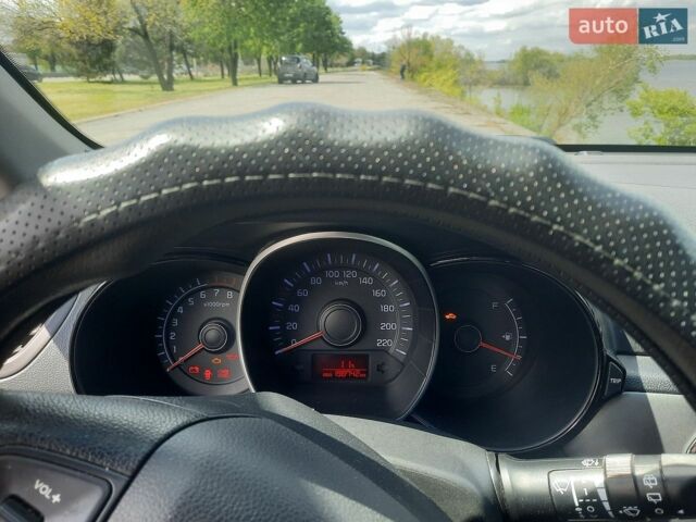 Серый Киа Рио, объемом двигателя 1.4 л и пробегом 198 тыс. км за 6700 $, фото 12 на Automoto.ua