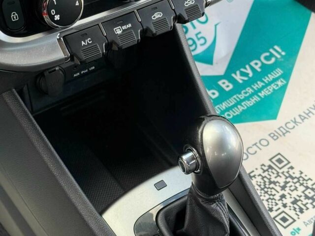 Сірий Кіа Ріо, об'ємом двигуна 1.4 л та пробігом 184 тис. км за 7200 $, фото 4 на Automoto.ua