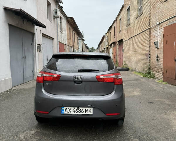 Сірий Кіа Ріо, об'ємом двигуна 1.4 л та пробігом 170 тис. км за 5999 $, фото 8 на Automoto.ua