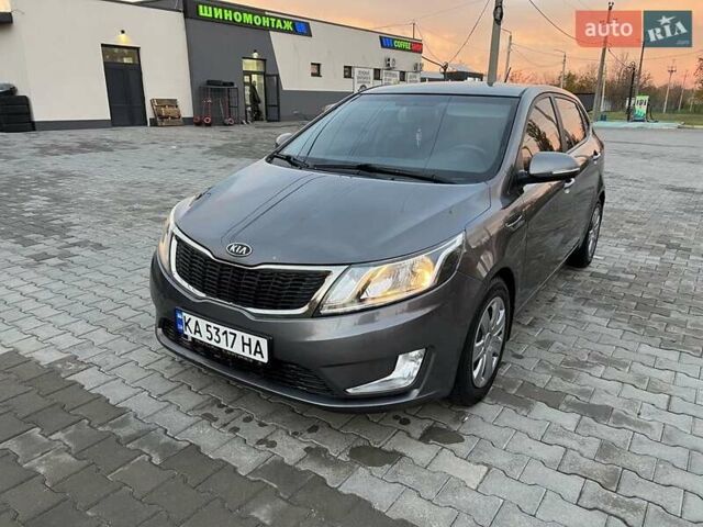 Кіа Ріо 2012 у Одесі на Automoto.ua Сірий Кіа Ріо, об'ємом двигуна 1.6 л та пробігом 103 тис. км за 6650 $, фото 3 на Automoto.ua