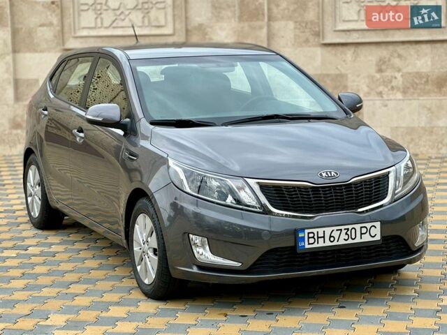 Сірий Кіа Ріо, об'ємом двигуна 1.59 л та пробігом 53 тис. км за 9700 $, фото 5 на Automoto.ua