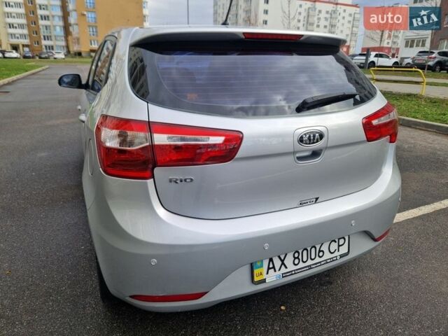 Серый Киа Рио, объемом двигателя 1.6 л и пробегом 98 тыс. км за 9400 $, фото 16 на Automoto.ua