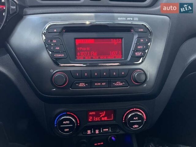 Кіа Ріо 2012 у Одесі на Automoto.ua Сірий Кіа Ріо, об'ємом двигуна 1.6 л та пробігом 103 тис. км за 6650 $, фото 19 на Automoto.ua