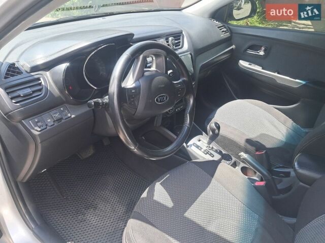 Сірий Кіа Ріо, об'ємом двигуна 1.59 л та пробігом 240 тис. км за 7800 $, фото 1 на Automoto.ua