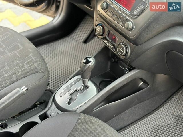 Сірий Кіа Ріо, об'ємом двигуна 1.59 л та пробігом 53 тис. км за 9700 $, фото 20 на Automoto.ua
