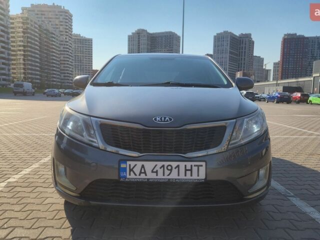 Серый Киа Рио, объемом двигателя 1.4 л и пробегом 186 тыс. км за 6700 $, фото 1 на Automoto.ua