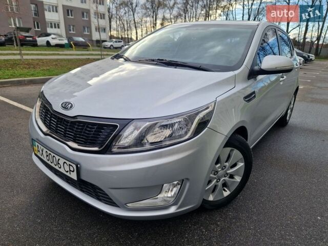Серый Киа Рио, объемом двигателя 1.6 л и пробегом 98 тыс. км за 9400 $, фото 1 на Automoto.ua