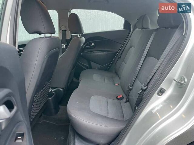 Сірий Кіа Ріо, об'ємом двигуна 1.59 л та пробігом 138 тис. км за 8190 $, фото 9 на Automoto.ua