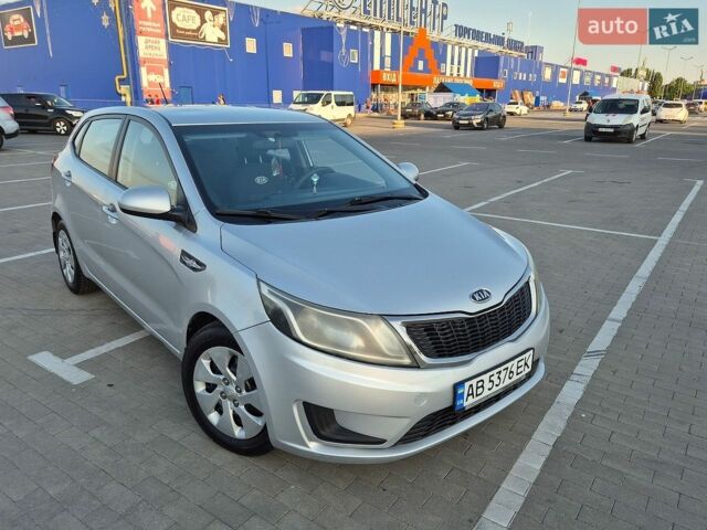 Сірий Кіа Ріо, об'ємом двигуна 1.4 л та пробігом 162 тис. км за 6650 $, фото 6 на Automoto.ua