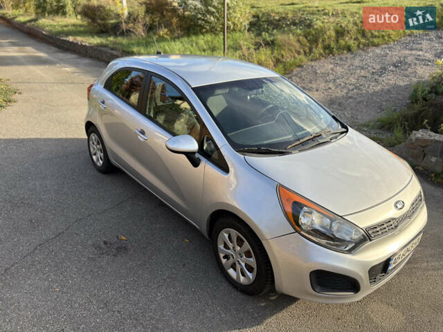 Серый Киа Рио, объемом двигателя 1.59 л и пробегом 138 тыс. км за 7800 $, фото 7 на Automoto.ua