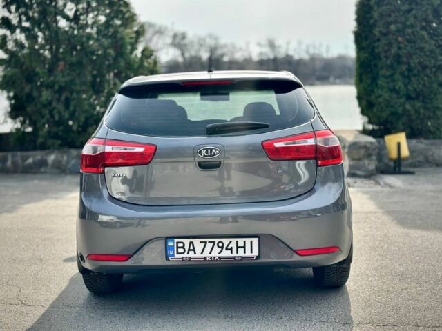 Сірий Кіа Ріо, об'ємом двигуна 1.6 л та пробігом 150 тис. км за 8250 $, фото 19 на Automoto.ua