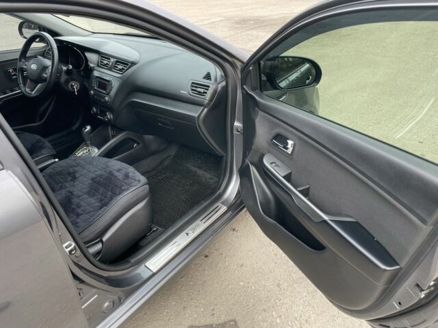 Сірий Кіа Ріо, об'ємом двигуна 1.6 л та пробігом 156 тис. км за 8800 $, фото 18 на Automoto.ua