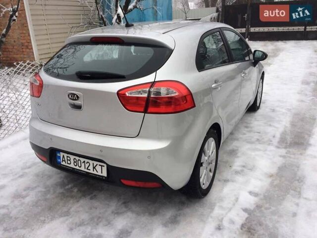 Серый Киа Рио, объемом двигателя 1.25 л и пробегом 172 тыс. км за 6800 $, фото 4 на Automoto.ua