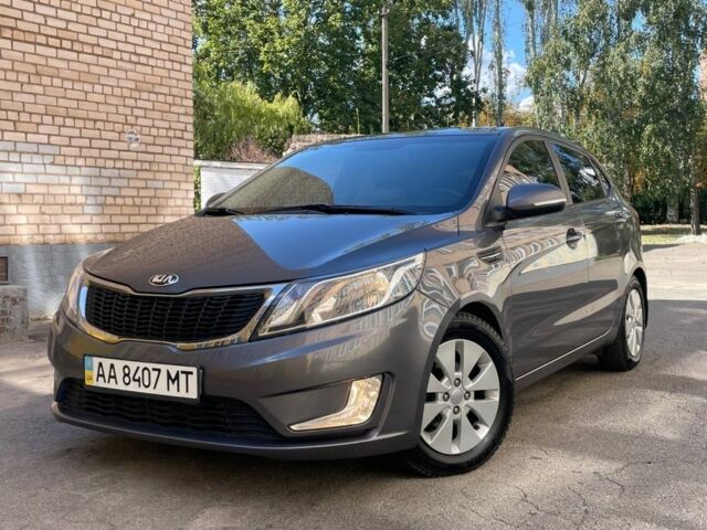 Серый Киа Рио, объемом двигателя 1.6 л и пробегом 160 тыс. км за 7792 $, фото 2 на Automoto.ua