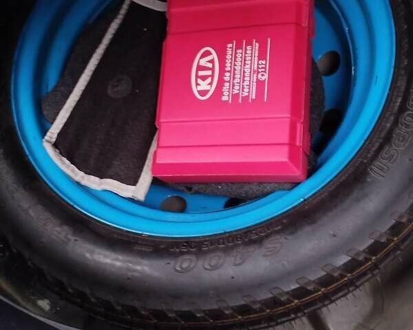 Сірий Кіа Ріо, об'ємом двигуна 1.12 л та пробігом 174 тис. км за 7100 $, фото 24 на Automoto.ua