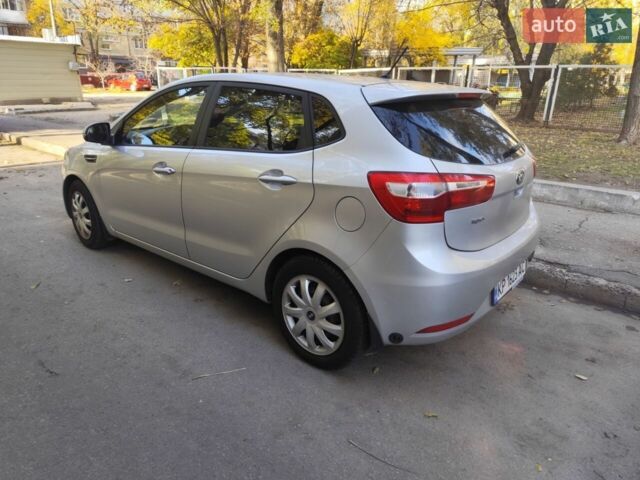Сірий Кіа Ріо, об'ємом двигуна 1.6 л та пробігом 218 тис. км за 6500 $, фото 6 на Automoto.ua