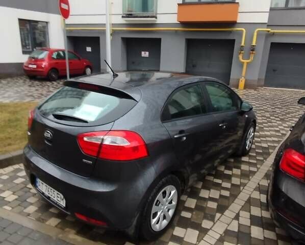Сірий Кіа Ріо, об'ємом двигуна 1.12 л та пробігом 174 тис. км за 7100 $, фото 2 на Automoto.ua