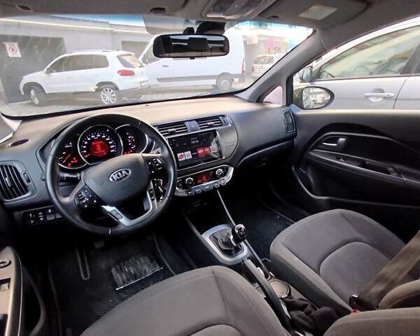 Сірий Кіа Ріо, об'ємом двигуна 1.12 л та пробігом 174 тис. км за 7100 $, фото 12 на Automoto.ua